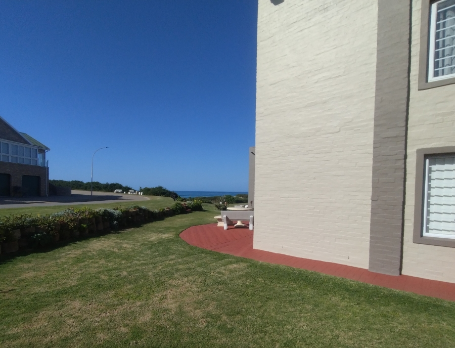 2 Bedroom Property for Sale in Aston Bay Eastern Cape